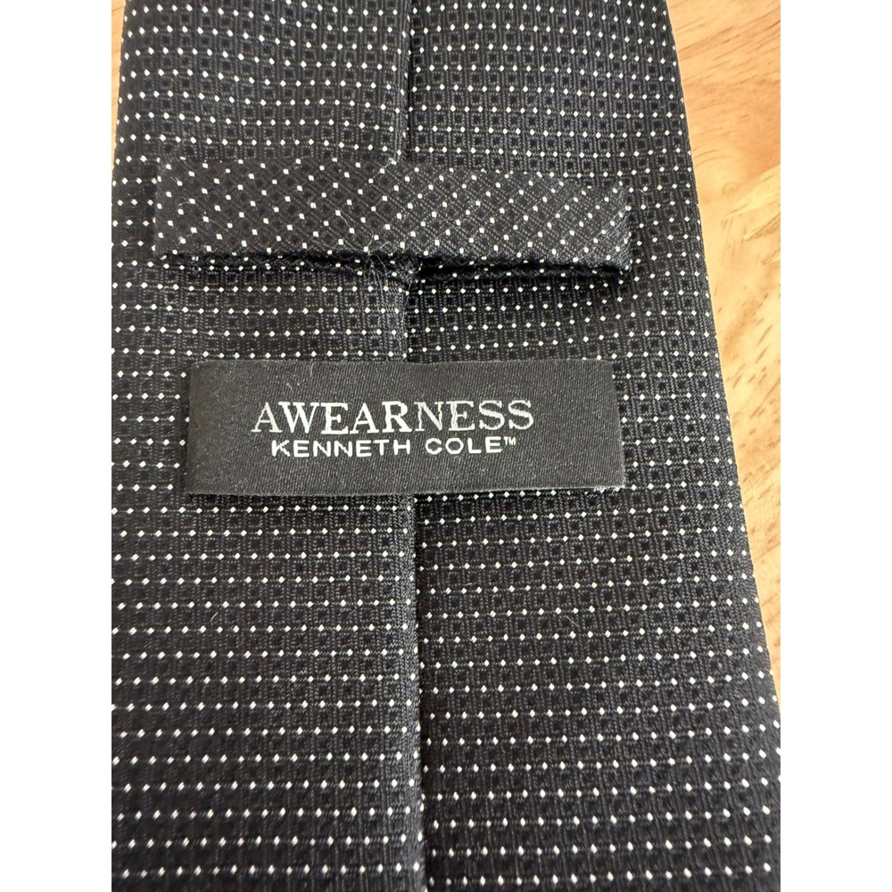 Awearness Kenneth Cole Mens Silk Tie Extra Long Black White Pindot Micro Dot 63" - Picture 3 of 6